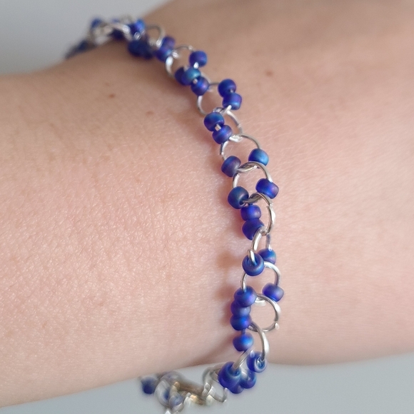 OOAK Delicate Blue Bead Bracelet - Picture 5 of 9